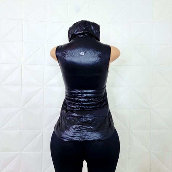 Lululemon Women's Black Fluffin Awesome Goose Down Full-Zip Puffer Vest Size 4 - Picture 5 of 8